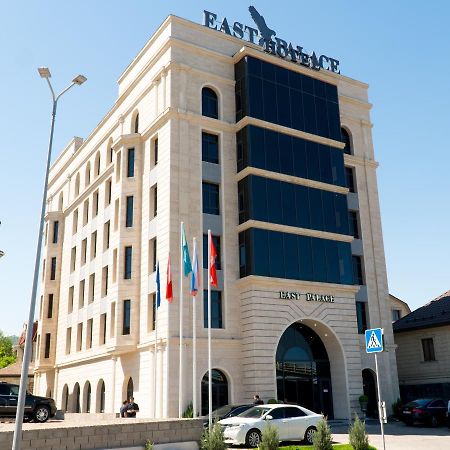 East Palace Hotel アルマトイ エクステリア 写真
