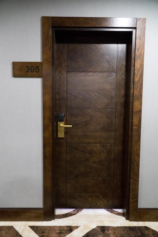 East Palace Hotel アルマトイ エクステリア 写真
